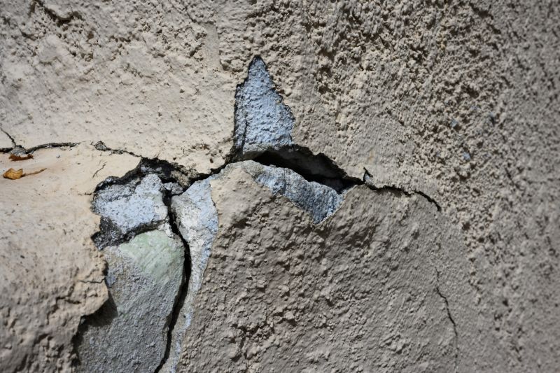 Cracked Stucco Repair in Ventura County, CA